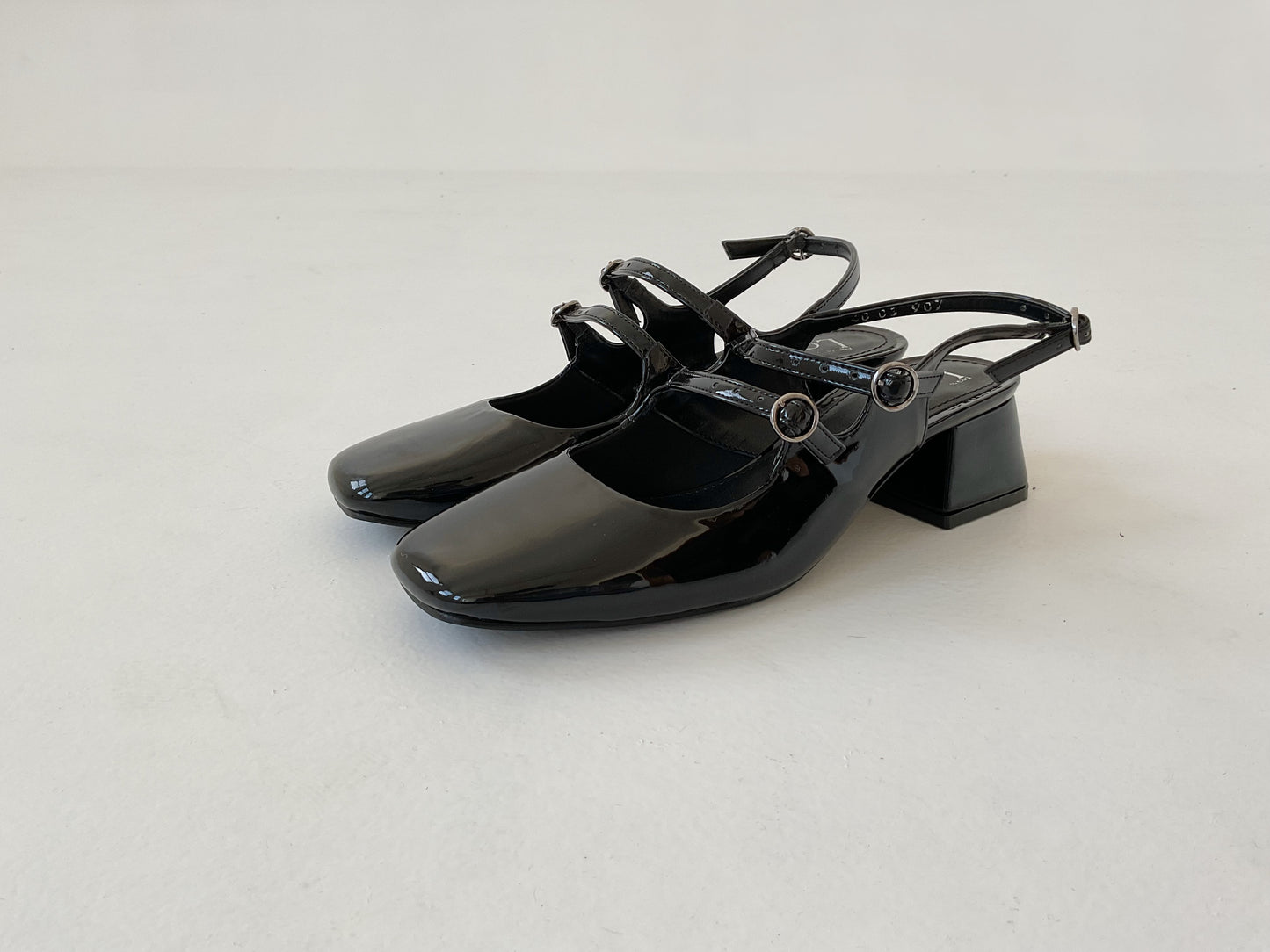 Ainoha Black