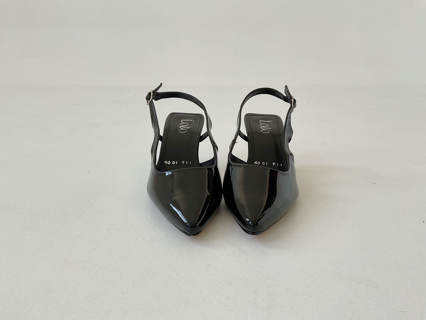 Alaia Black